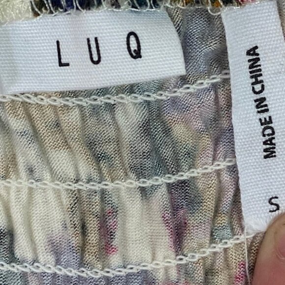 Luq Bohemian Bell Sleeve Off Shoulder Eyeshadow Crochet Trim Top Size Small Boho - Picture 5 of 13